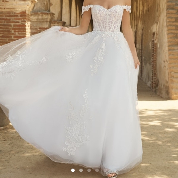 Harlem by Maggie Sottero Wedding Dress - Picture 6 of 16